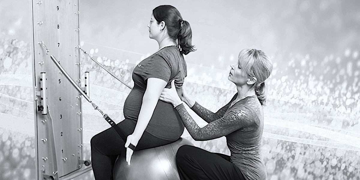 Cours Privé de Pilates pour Femme Enceint- Spring Board, Chest Expansion